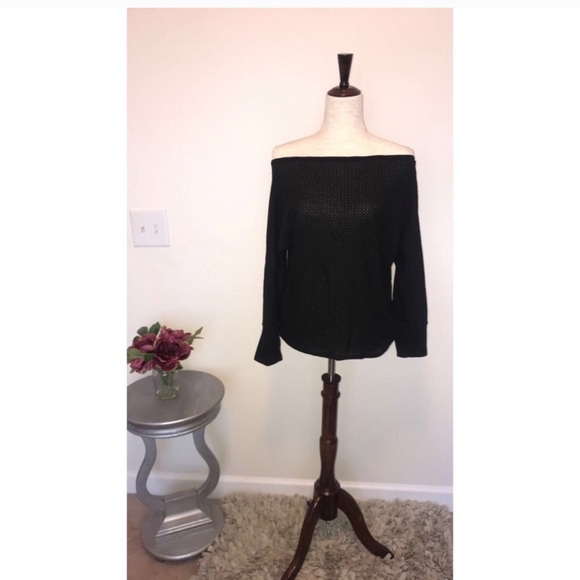 LAST 1 ❗️SALE❗️Off the shoulder knit top - Picture 5 of 8